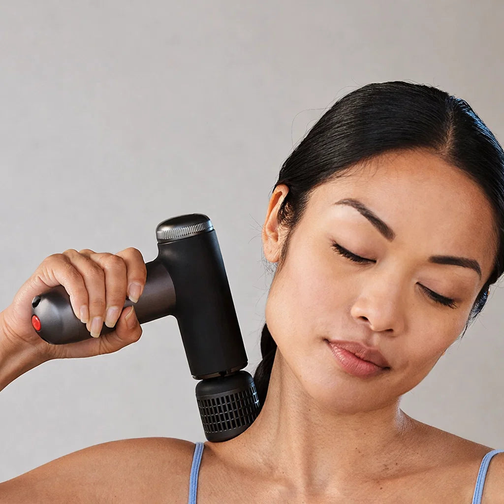 ThermoGun Pro™ Massagepistole – Hot & Cold Tiefenmassage mit Aufsätzen