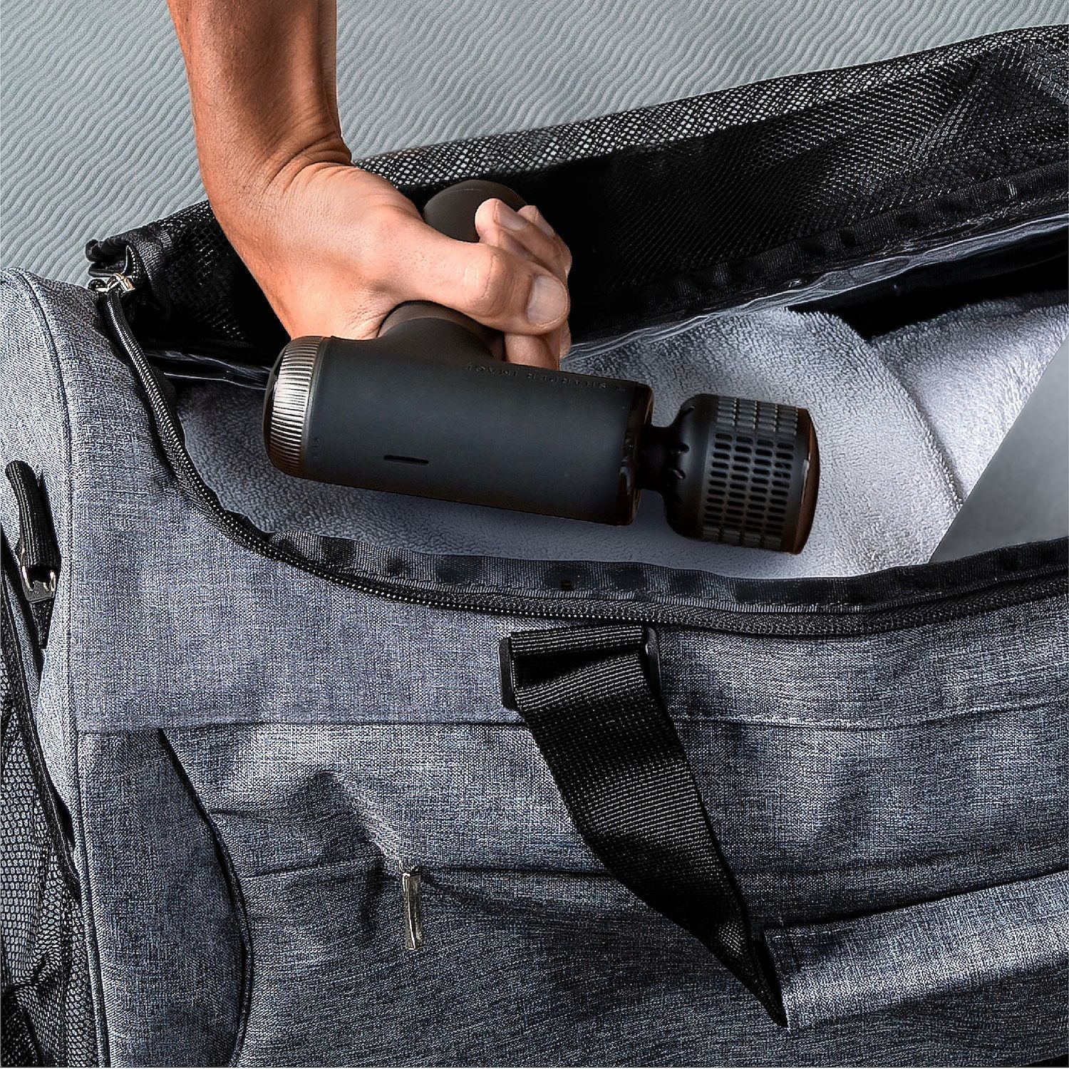 ThermoGun Pro™ Massagepistole – Hot & Cold Tiefenmassage mit Aufsätzen